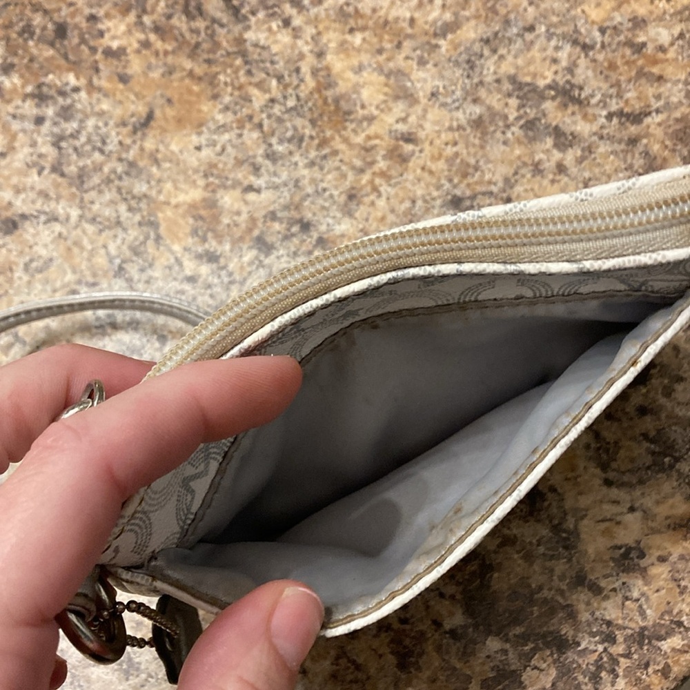 Coach Wristlet - Picture 5 of 11